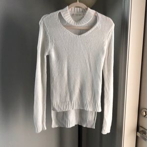 Choker cut out sweater - small